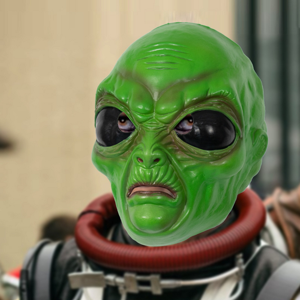 картинка Латексная маска «Зеленый инопланетянин» от магазина Одежда+