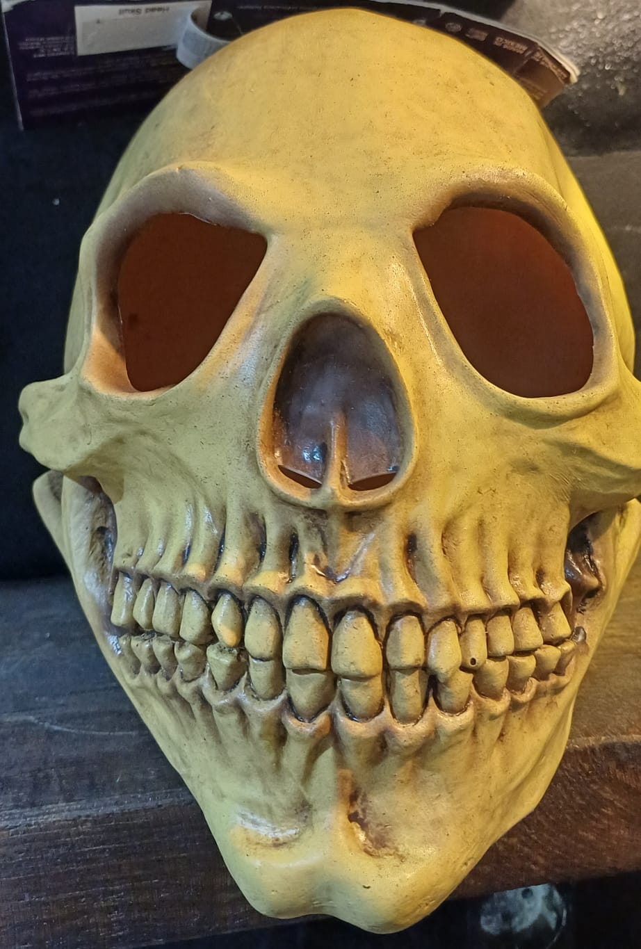 картинка Латексная маска «Череп» от магазина Одежда+