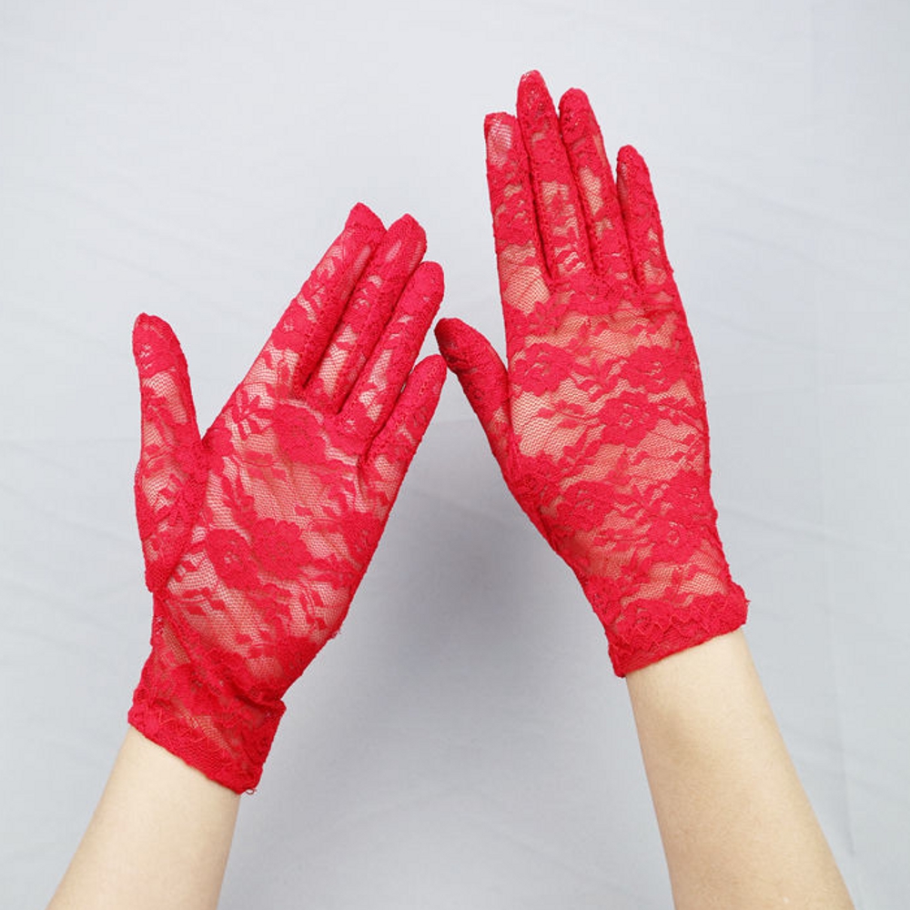 картинка Короткие кружевные перчатки от магазина Одежда+