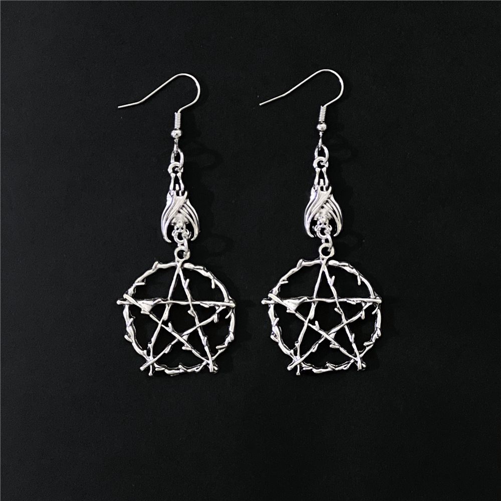 картинка Готические серьги «Ведьма» от магазина Одежда+