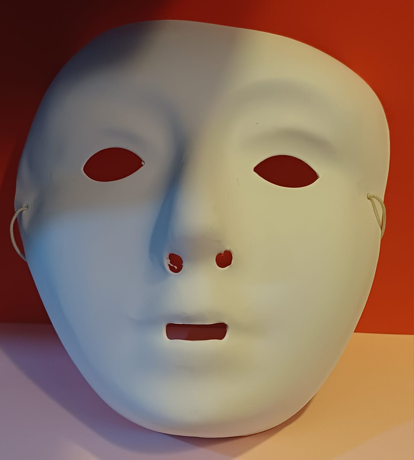 картинка Белая маска для детей от магазина Одежда+