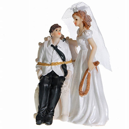 Фигурка на торт "Жених на привези" - украшение свадебного торта