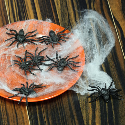 Набор из 8 пауков - декорация на Хэллоуин