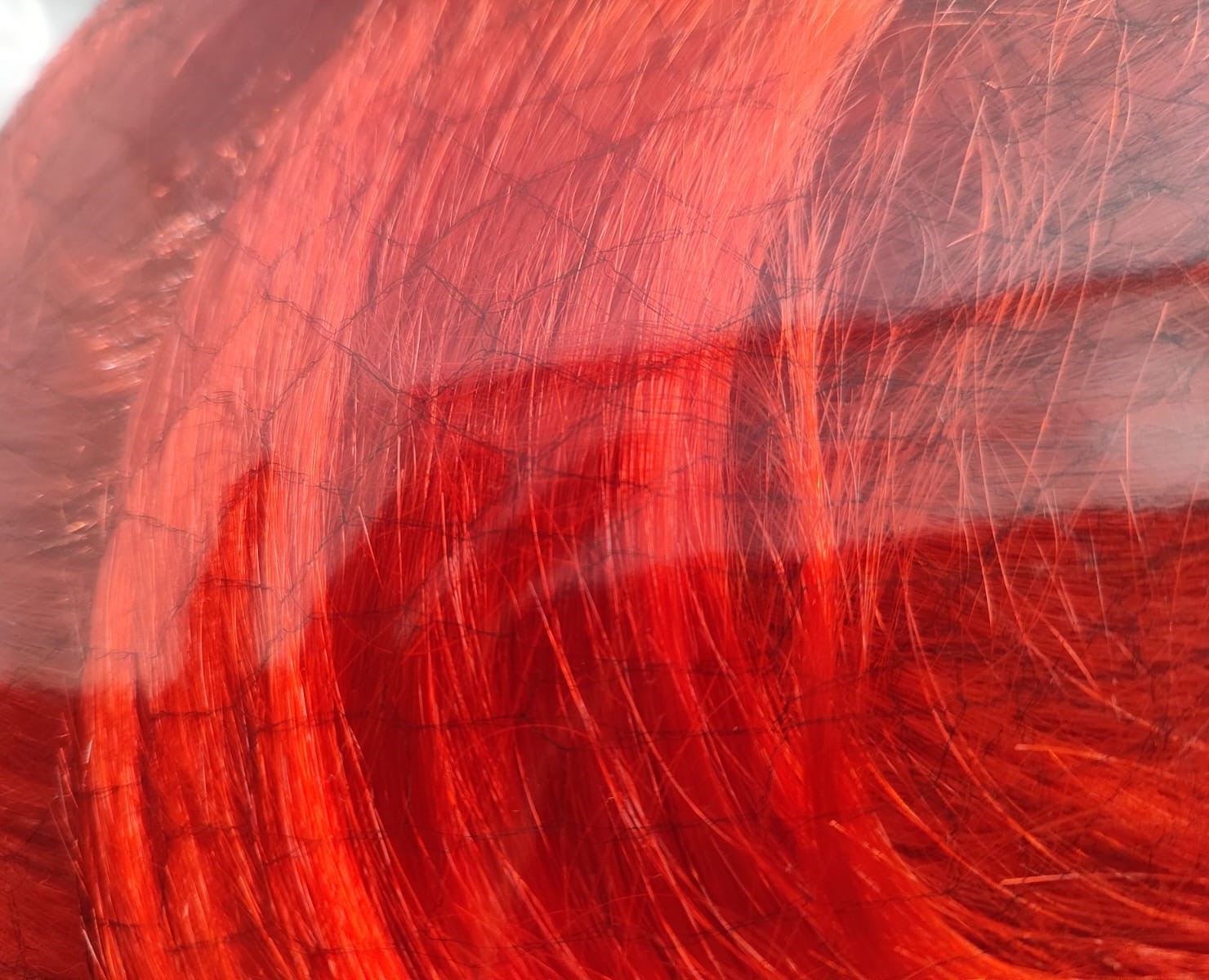 картинка Длинный красный парик от магазина Одежда+