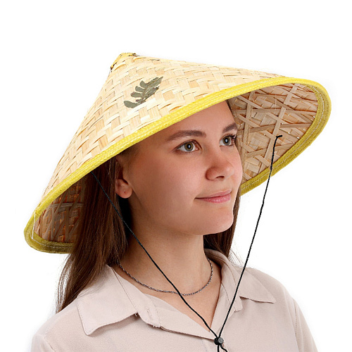 Вьетнамская бамбуковая шляпа
