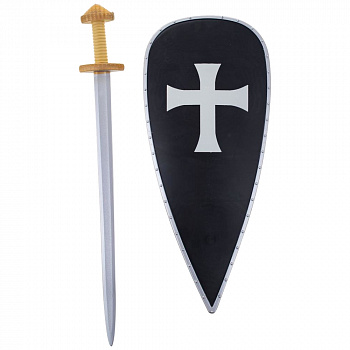 Средневековый меч и щит рыцаря