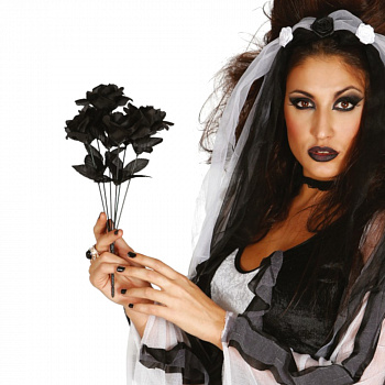 Букет «Чёрные розы» - декорация на Хэллоуин