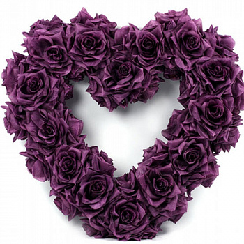 Фиолетовое сердце - украшение свадебного зала